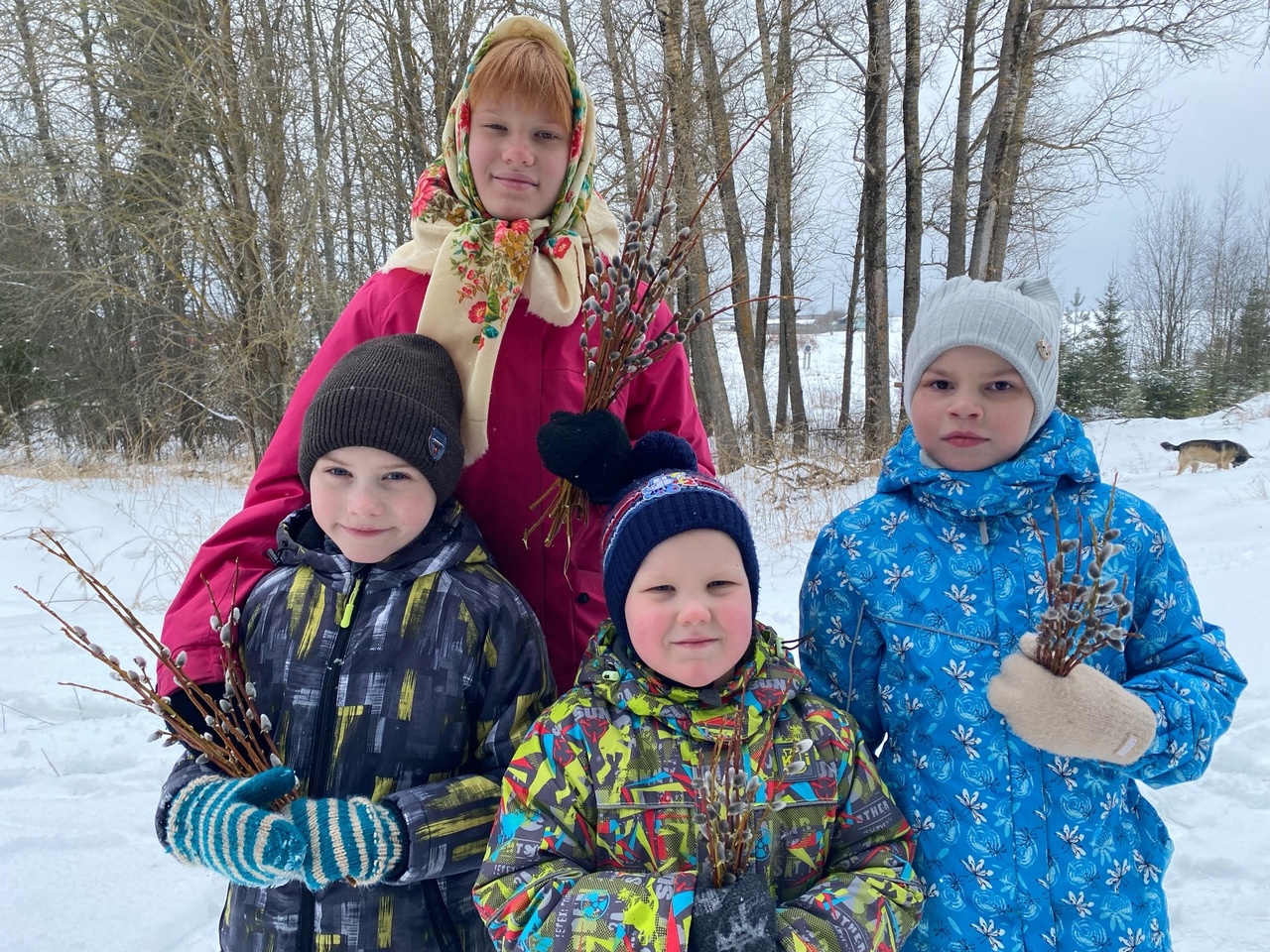 С праздником весенним! 