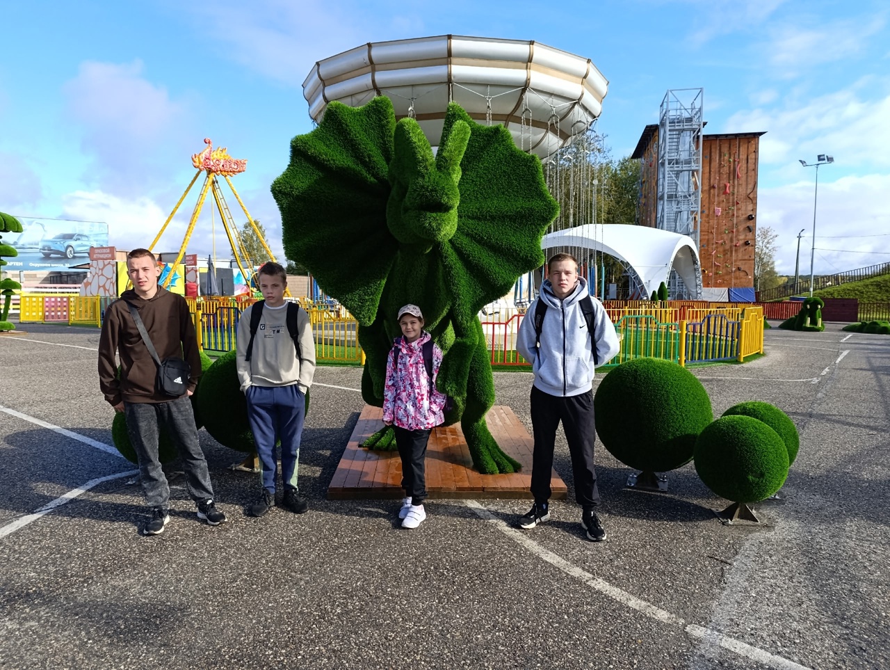 ПАРК РАЗВЛЕЧЕНИЙ "СТРИЗНЕВО"