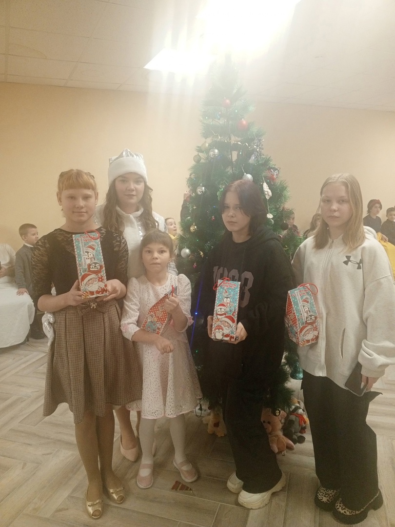 НОВОГОДНЕЕ НАСТРОЕНИЕ