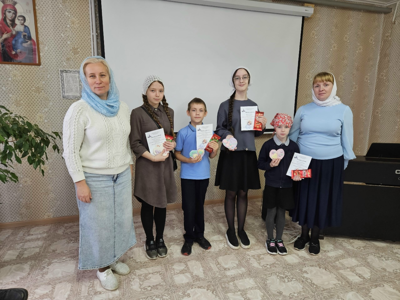 Конкурс "Я вижу мир с любовью к маме"