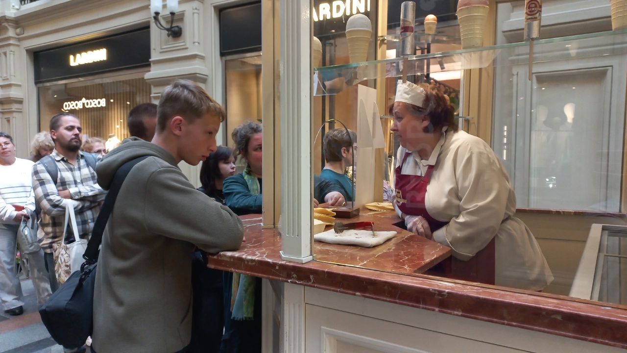 БОЛЬШОЕ СПАСИБО ЗА ПОЕЗДКУ В МОСКВУ!