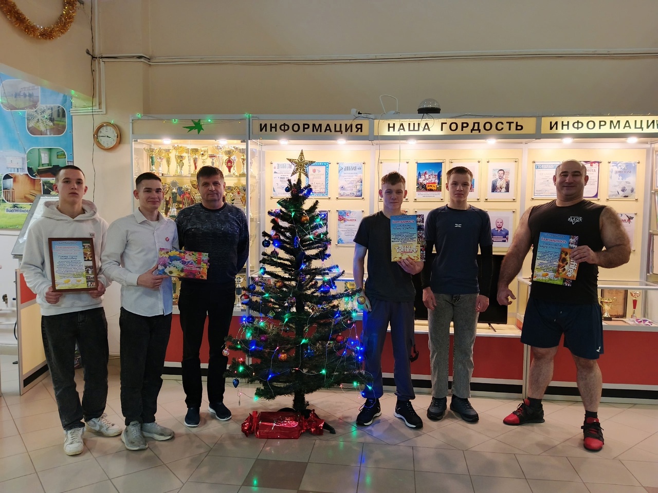 ПОЗДРАВЛЕНИЕ СОТРУДНИКОВ ТОТЕМСКОГО ФОКа